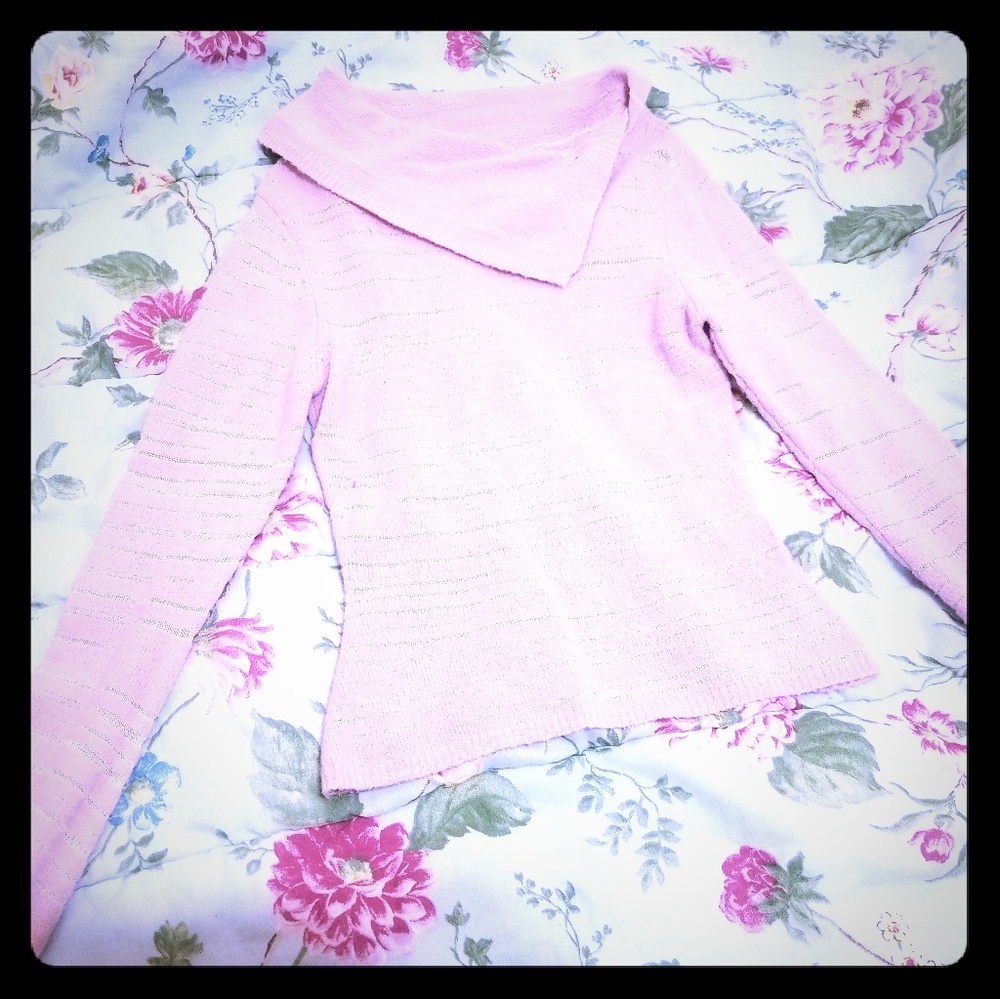 Pink turtleneck